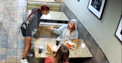 فيديو يوثّق اعتداءها على معجبة - صورة معدلة