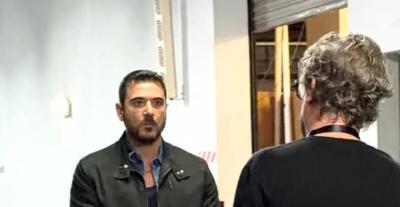 أحمد عز و ستيفن هوبكنز - صورة معدلة