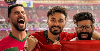 محبي المنتخب المغربي "أسود الأطلس" يحتفلون رغم الخسارة