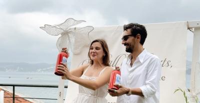 Alina Boz - Umut Evirgen