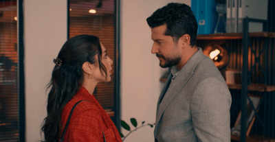 مسلسل حب على ورق الحلقة 49 - مصدر الصورة شاهد