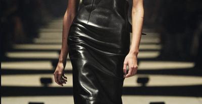 Khaite ربيع 2027: رومانسية أنثوية تفتتحها كايا غيربر بجرأة