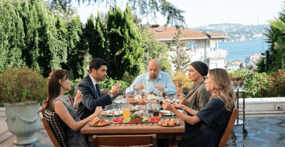 مسلسل شراب التوت الحلقة 139 الموسم الخامس - مصدر الصورة غوغل