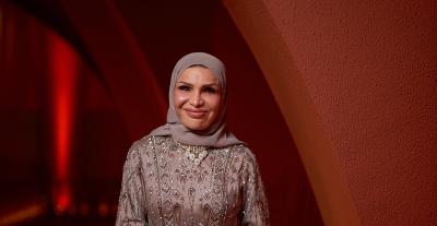 لجينة درويش في إطلالات مميزة بين الجونة وبريطانيا