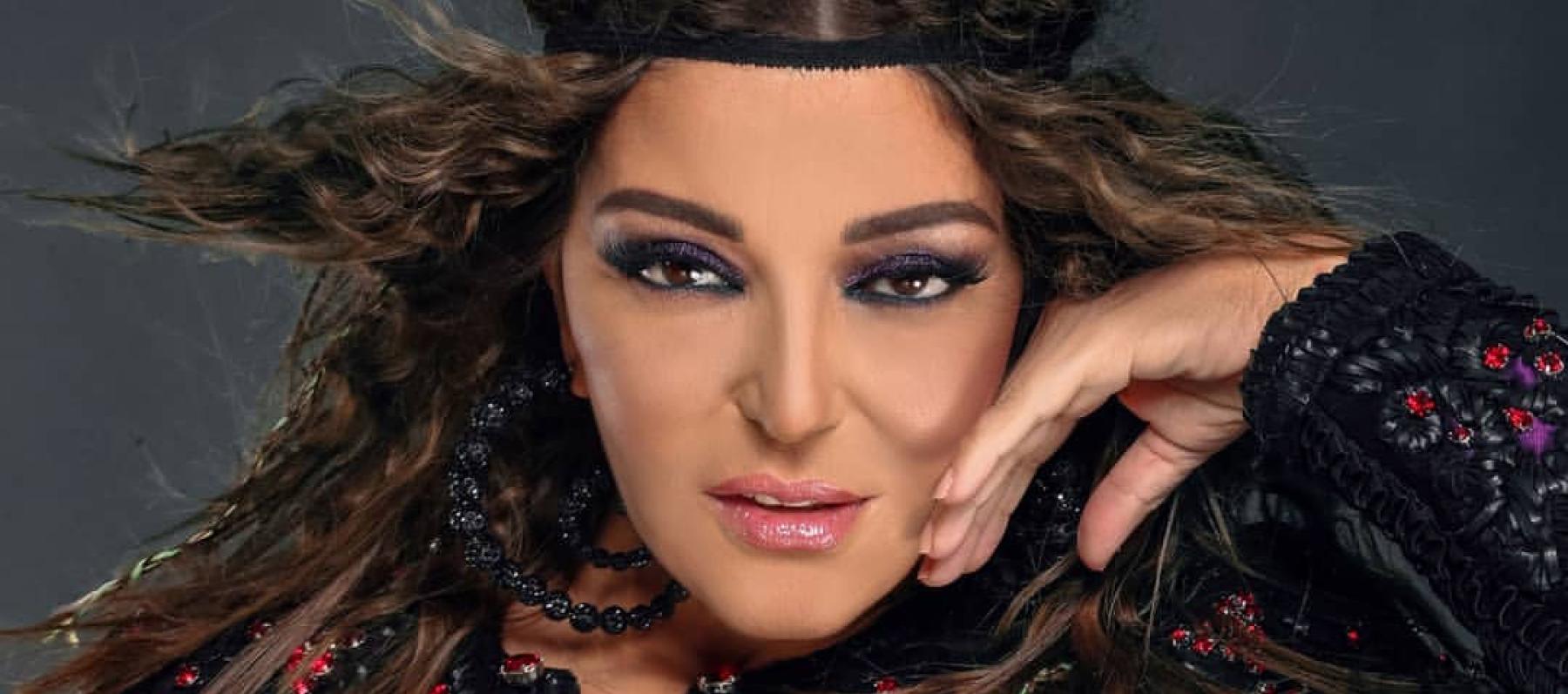 سميرة سعيد تروج لألأبومها الجديد