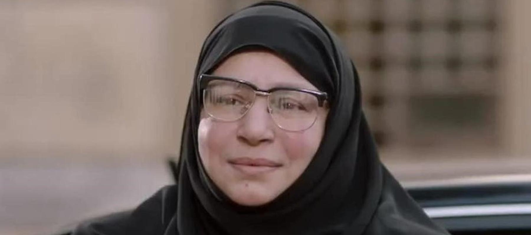 عبدلة كامل تنفي شائعات مرضها وإعتزالها