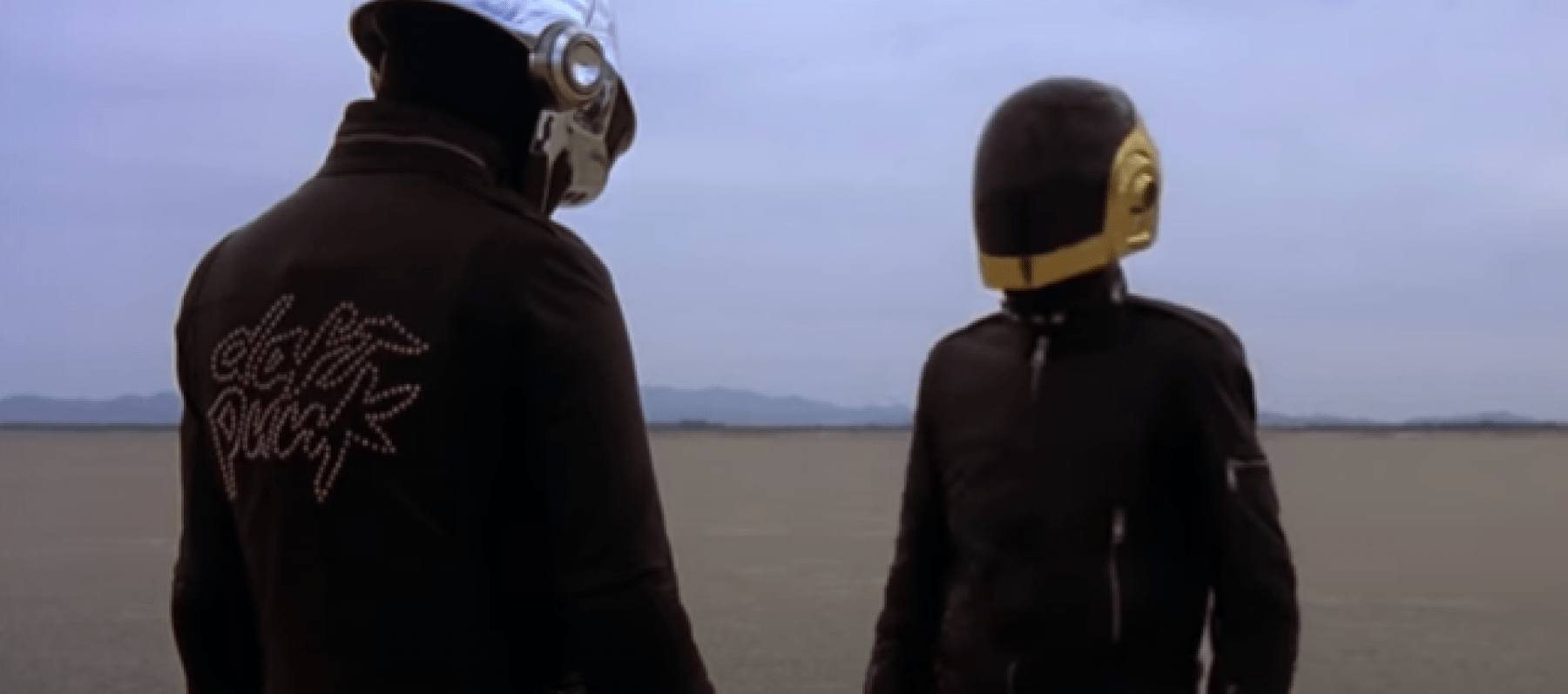صورة Daft Punk من فيديو الخاتمة