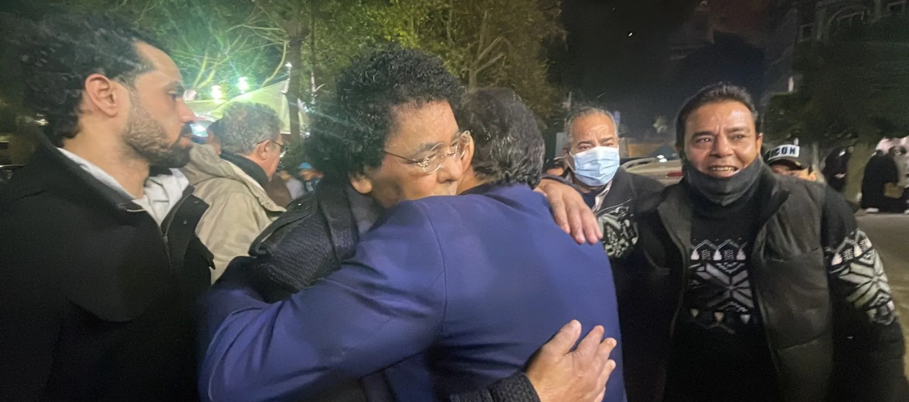 محمد منير بعزاء أحمد الحجار