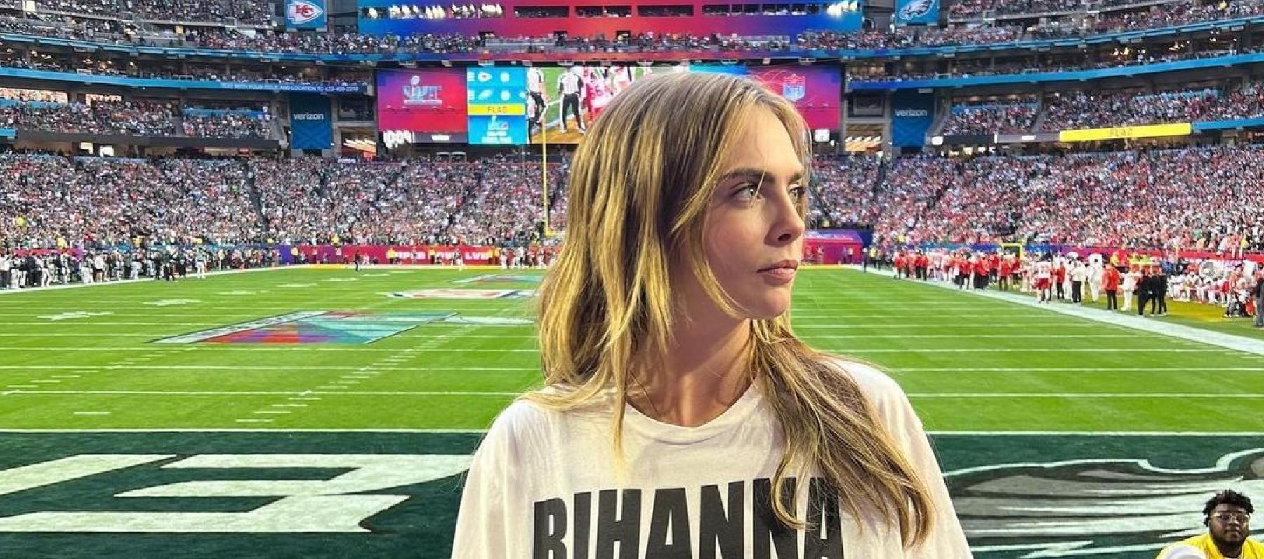 كارا ديلفين في السوبر بول- انستقرام @caradelevingne