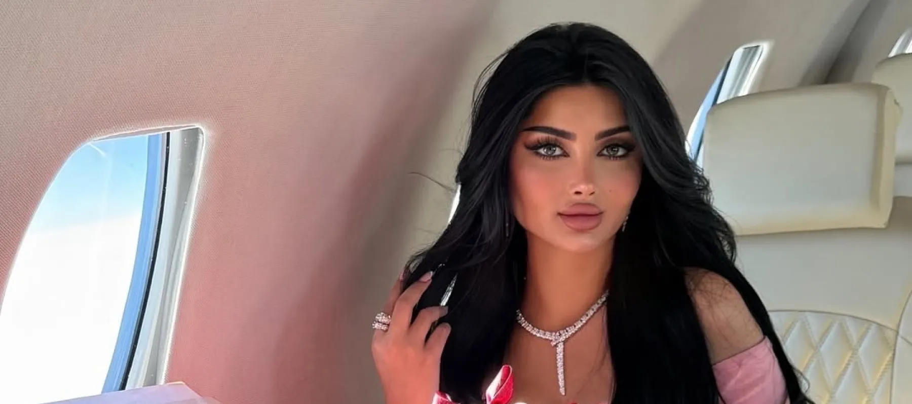 ملكة كابلي تحتفل بعيد ميلادها