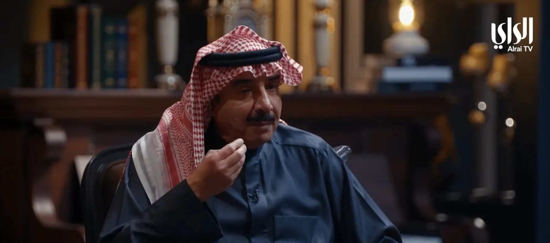 حسين المنصور - صورة معدلة من السوشيال ميديا
