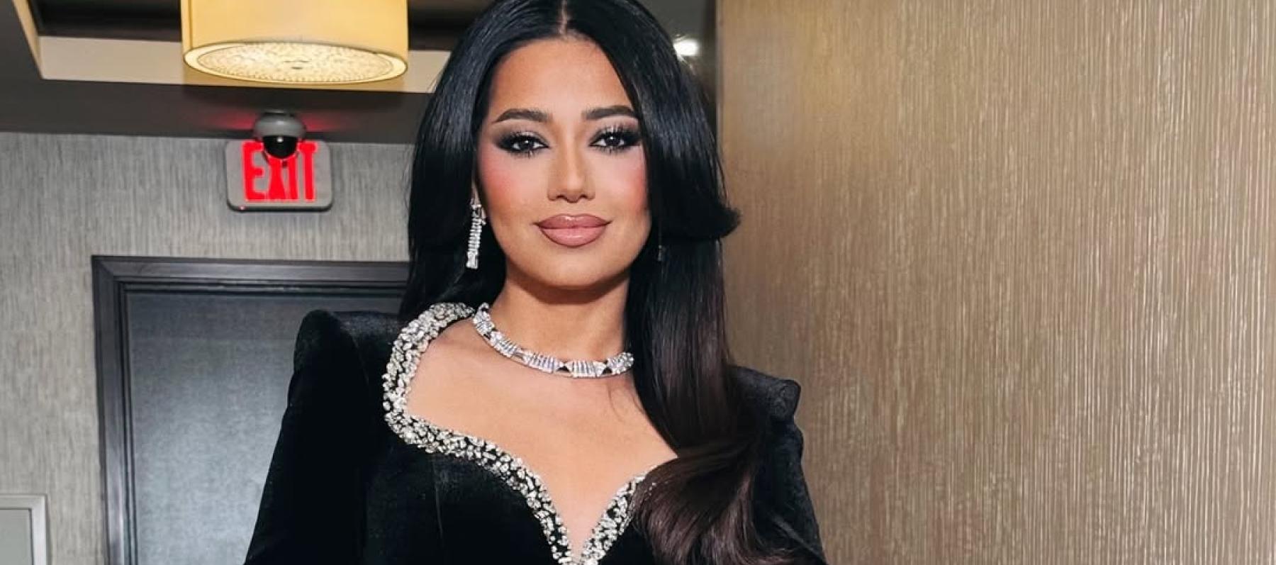 رحمة رياض بفستان أسود من المخمل من جان لويس صبجي