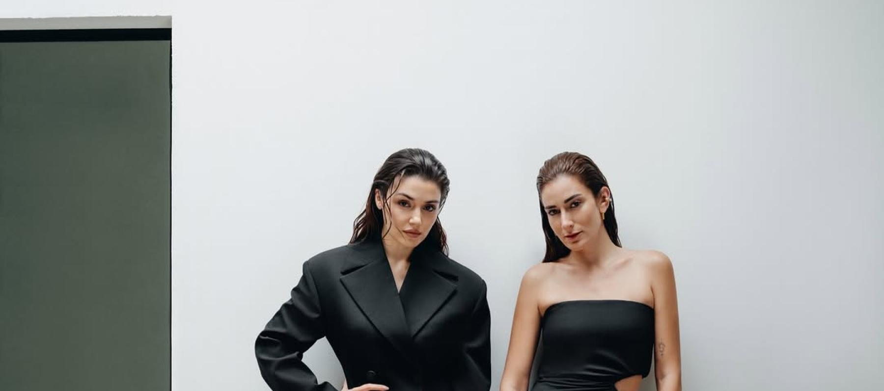 أمينة خليل و هاندة أرتشيل - صورة من حساب مجلة Vogue Arabia على انستقرام