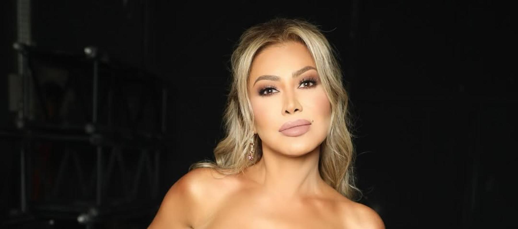نوال الزغبي تختار فستان جلدي بتوقيع ابنتها تيا ديب