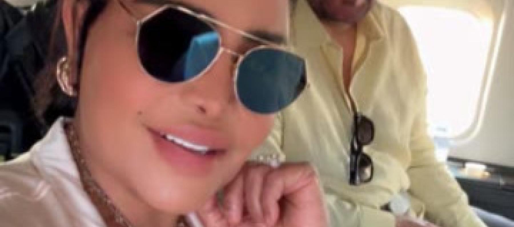 أحلام برفقة زوجها مبارك الهاجري - صورة من سناب شات