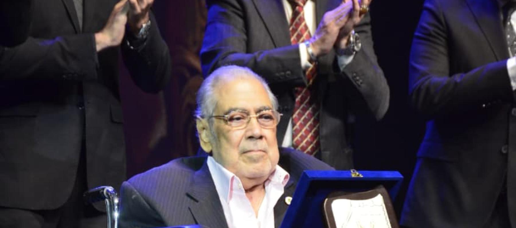 صبري عبد المنعم 