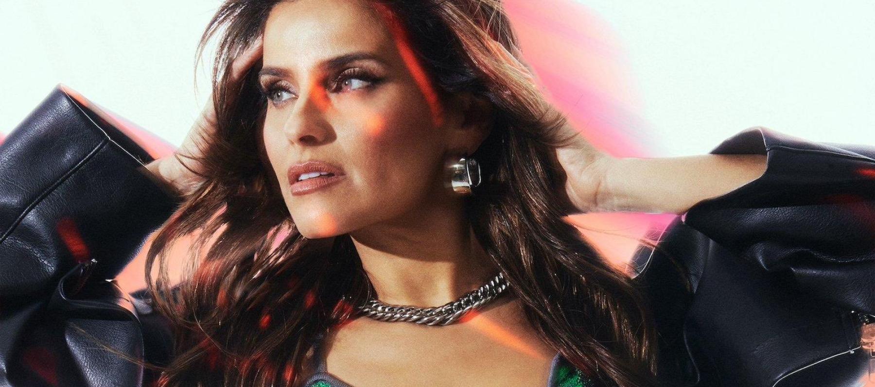 نيللي فورتادو - إكس