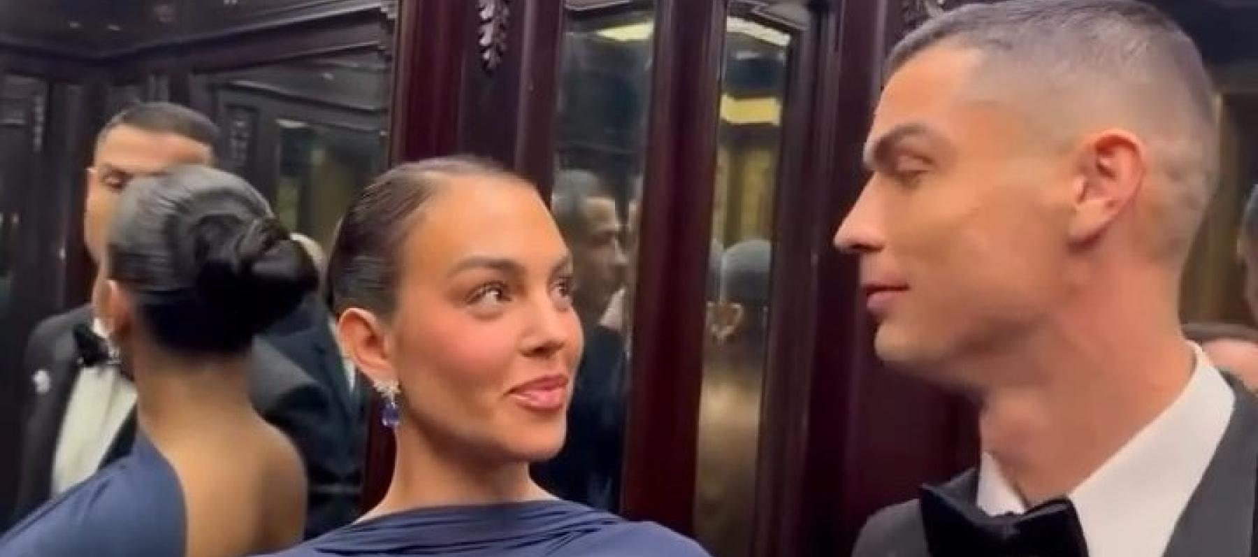 جورجينا رودريغيز في البيت الأبيض بلوك أرشيفي من Guy Laroche 