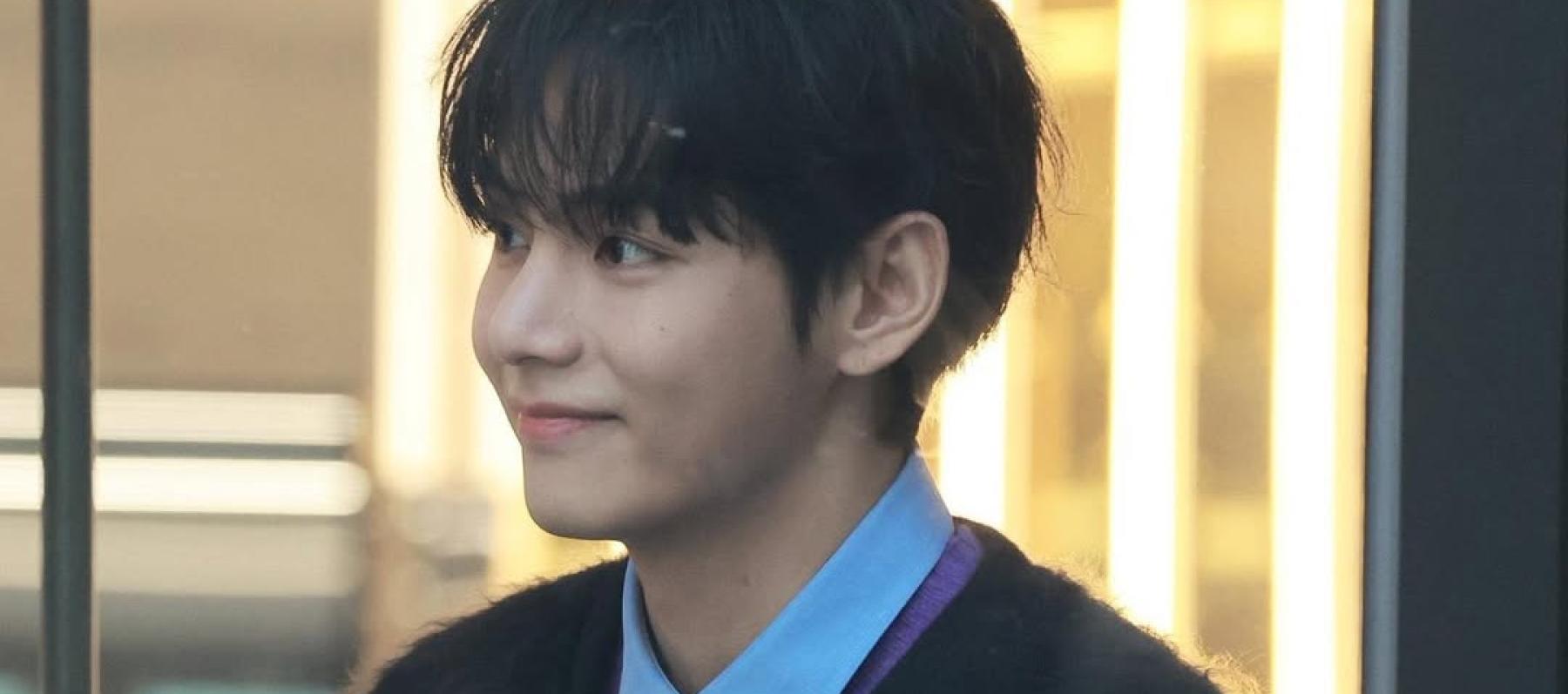 إطلالة كيم تايهونغ من سيلين تبرز موضة الـ Layering الشتوية