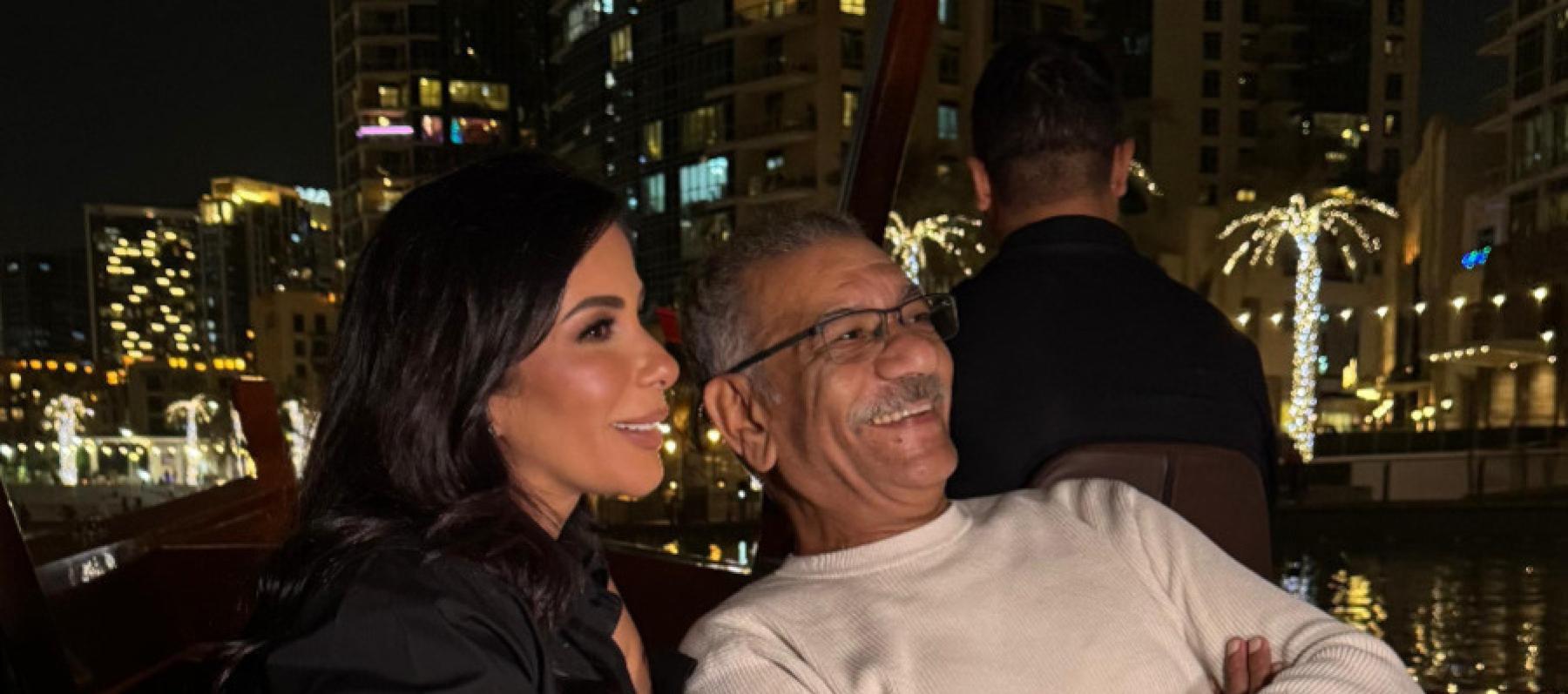 منى زكي و سيد رجب - صورة  معدلة 