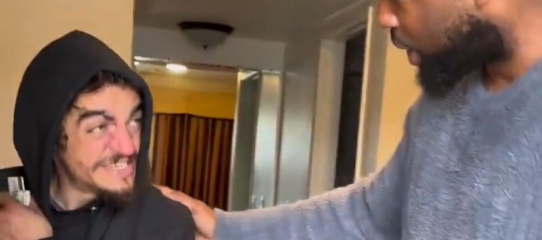 دانيال كورتيس لي وتايلور تشيس - إكس