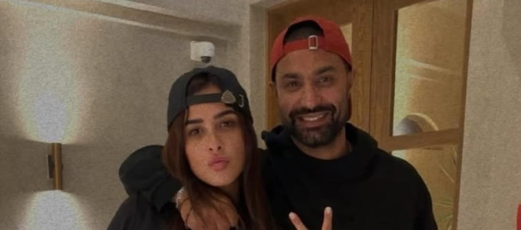 كريم فهمي وياسمين عبد العزيز