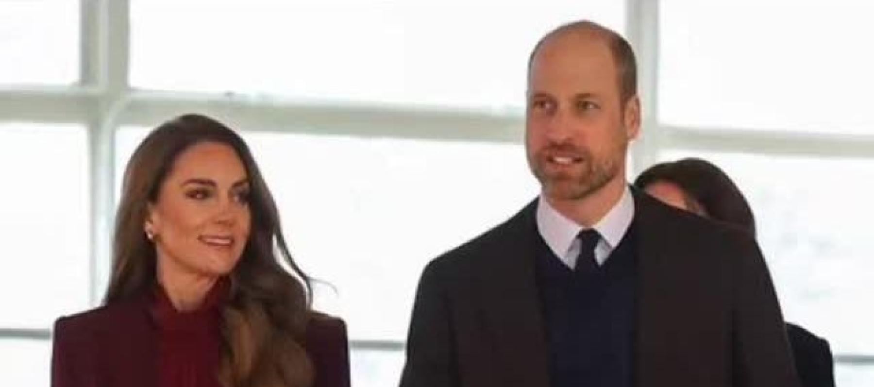 أول إطلالة لكيت ميدلتون في 2026 : بدلة من رولان موريه وأقراط كارتييه 