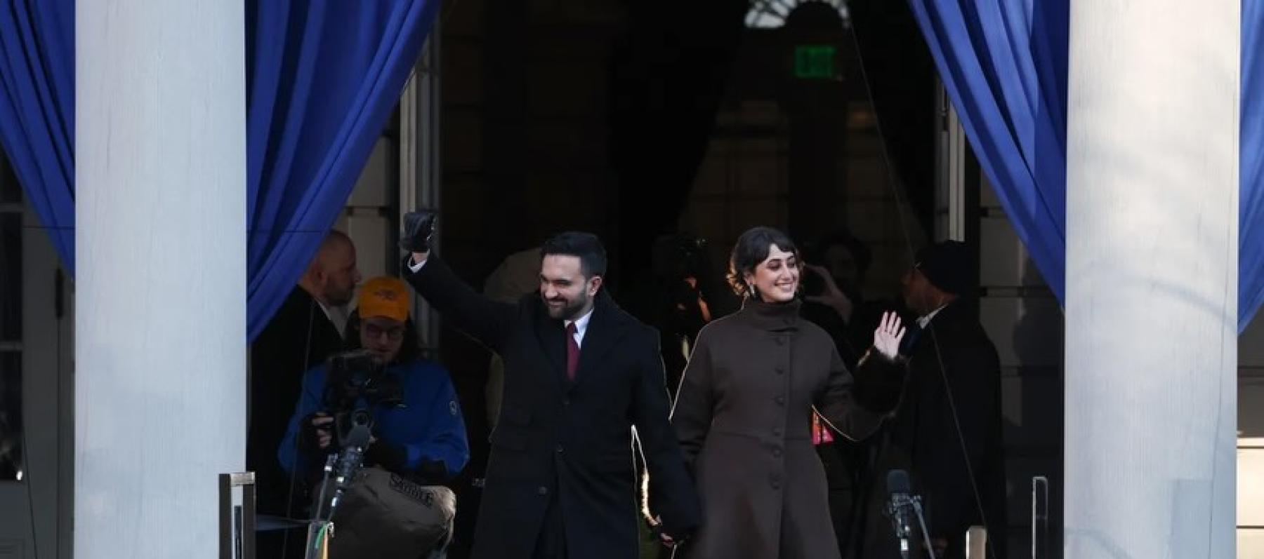 راما دوّاجي بين الماركات العالمية ودعم المصممين العرب - الصورة من موقع علامة Renaissance Renaissance