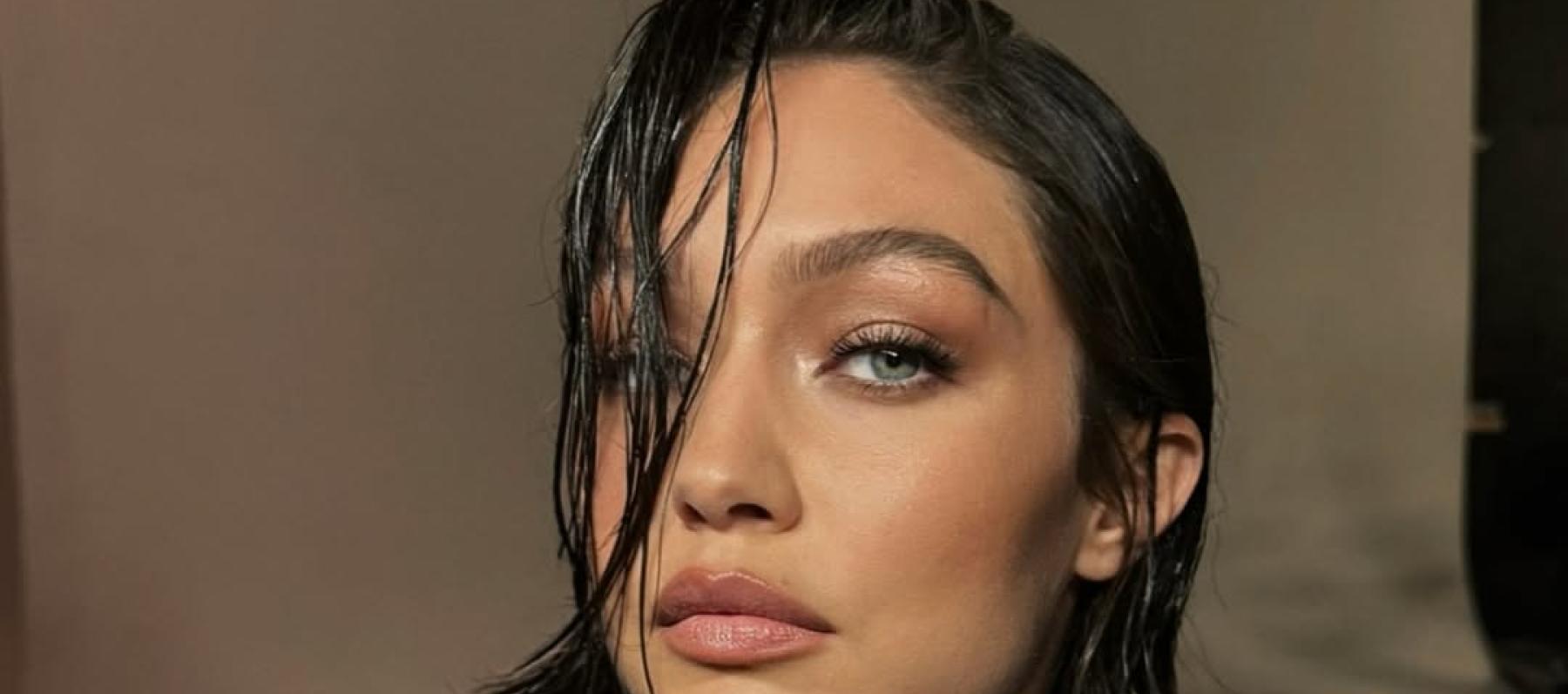 جيجي حديد تتخلى عن الأشقر وتظهر بشعر أسود داكن - الصورة من إانستغرام Dimitris Hair 