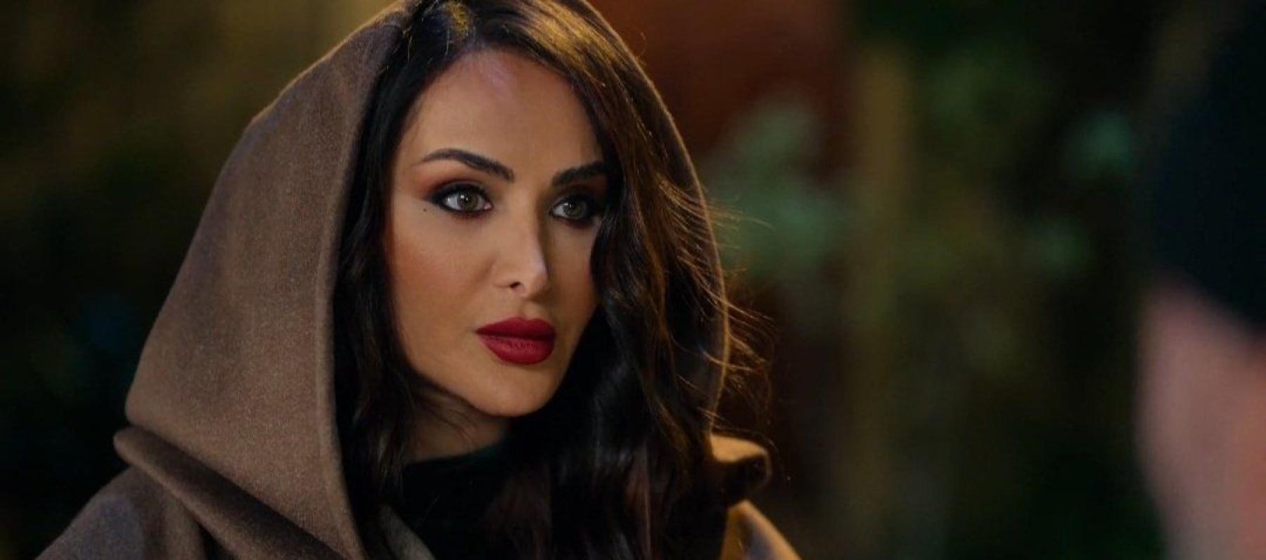 قمر خلف من مسلسل مولانا