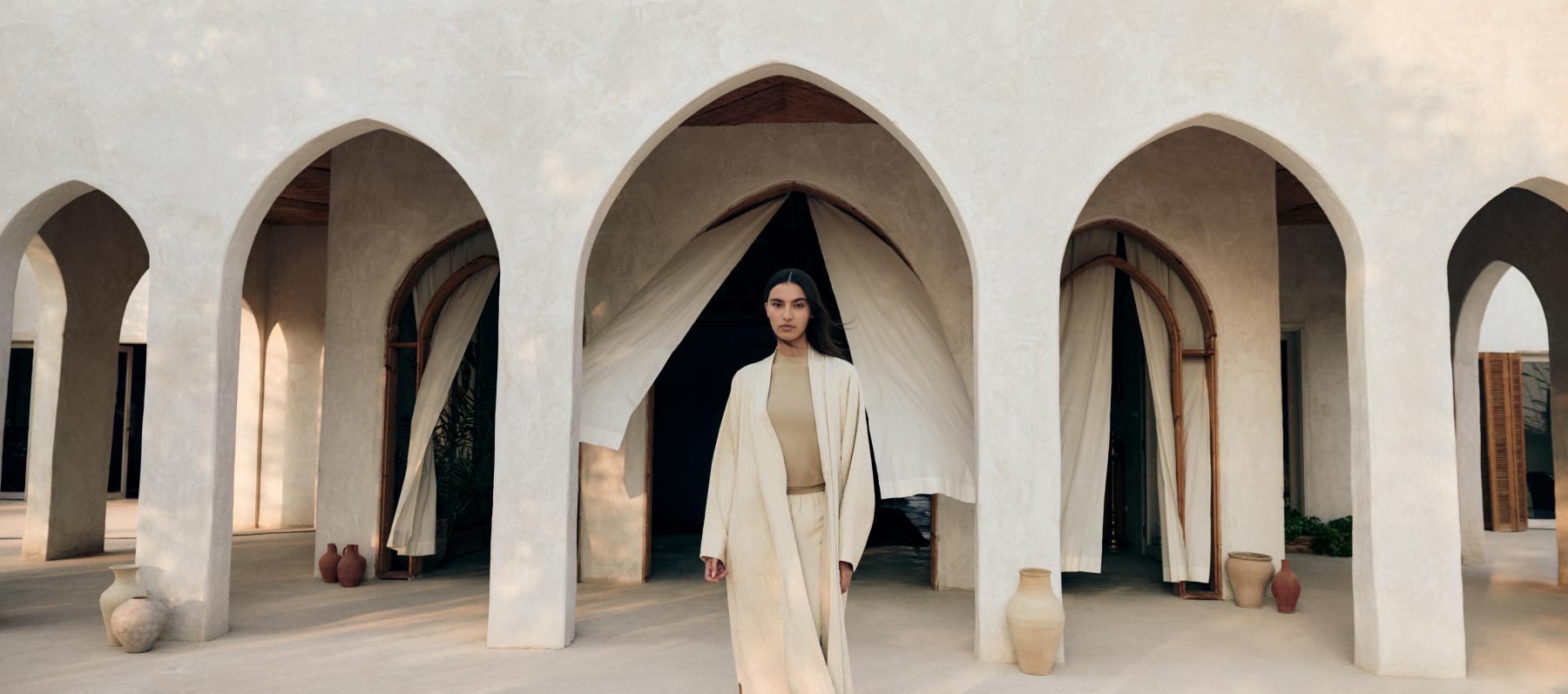 مجموعة لورو بيانا رمضان 2026 تحتفي بالجمال الطبيعي والحرفية