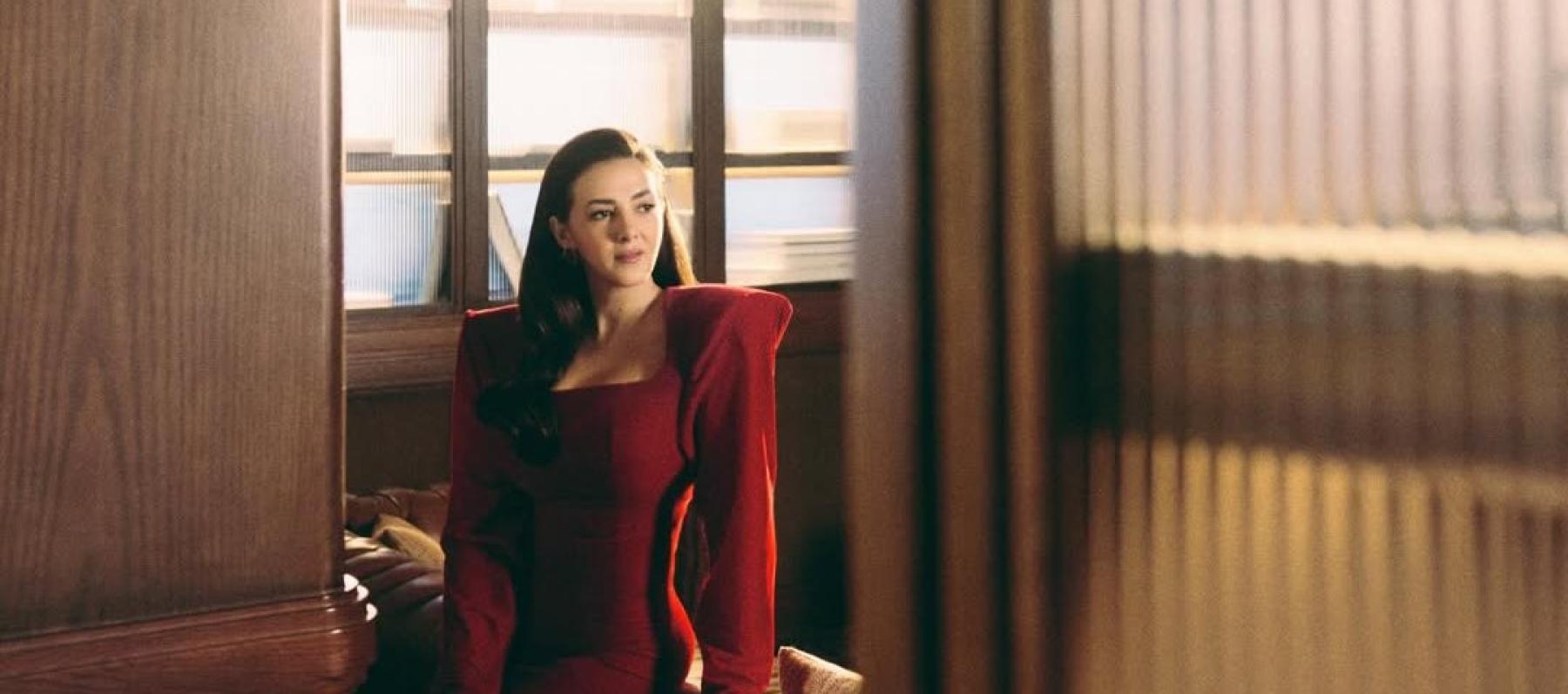 دنيا سمير غانم بإطلالة بقصة Structured بأسلوب جديد - الصورة بعدسة أمينة زاهر