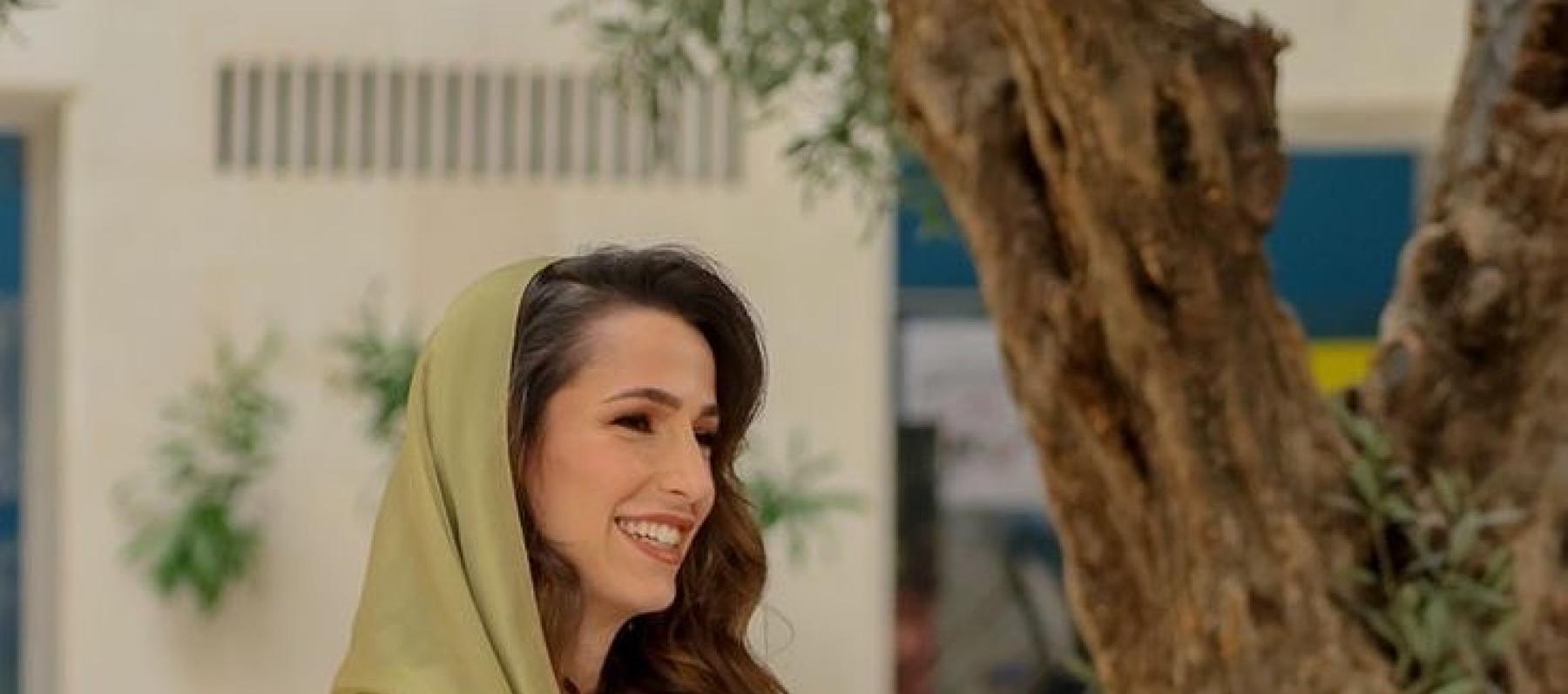 أثواب الأميرة رجوة.. صيحات أنيقة استوحي منها إطلالة العيد