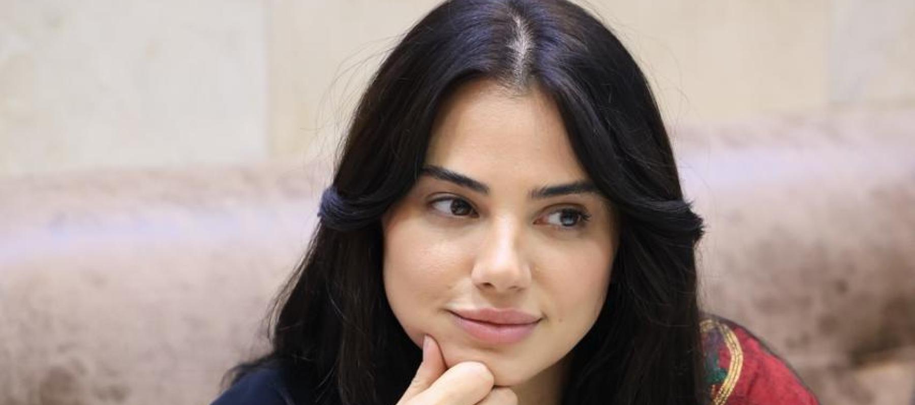 رويدة شاهين (فريدة) في كواليس مسلسل "حمدية"