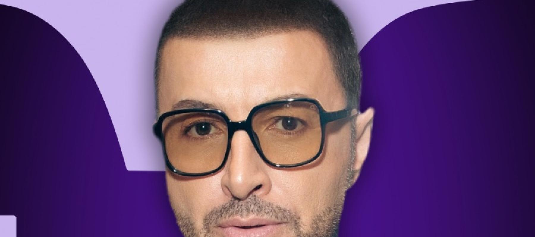 هل يحترف بلال العربي الغناء