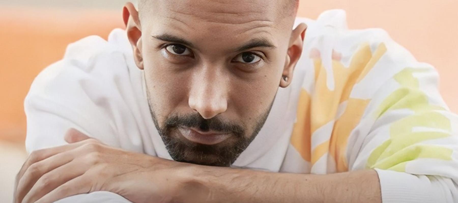 طيف إبراهيم يراهن على اسمه بعيداً عن شهرة عائلته