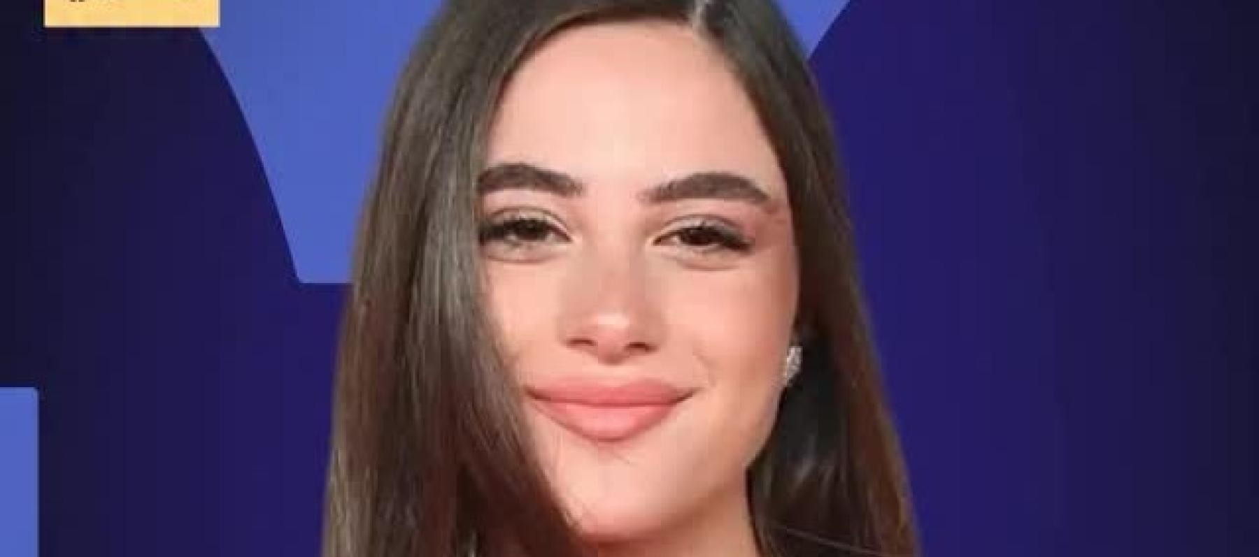 أندريا طايع