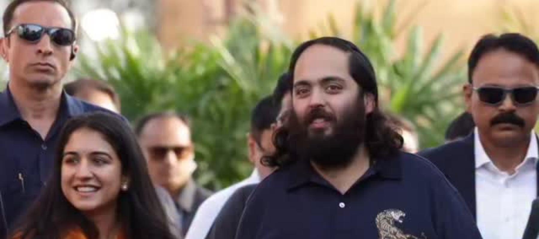 أنانت أمباني -  راديكا ميرشانت