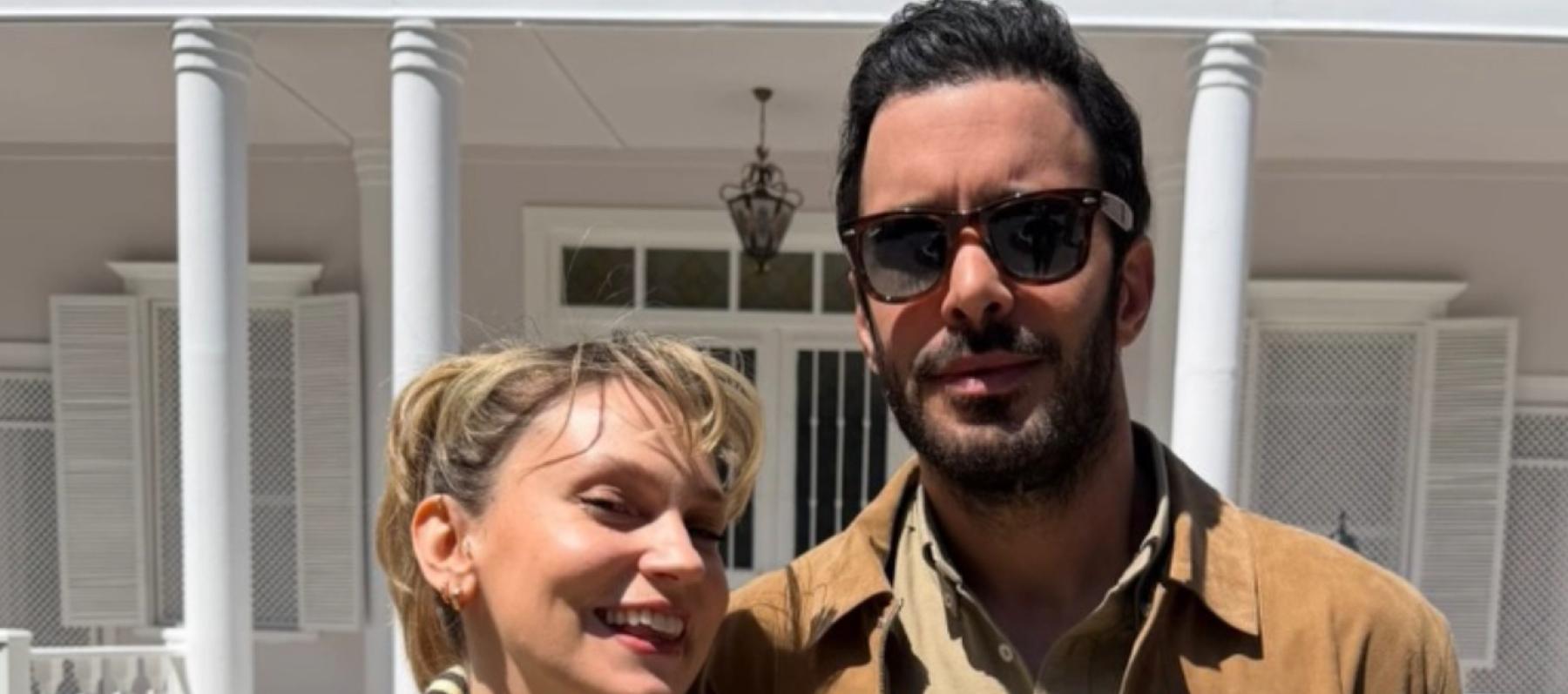 باريش أردوتش وفرح زينب عبدالله من كواليس تصوير فيلم Soy - صورة معدلة