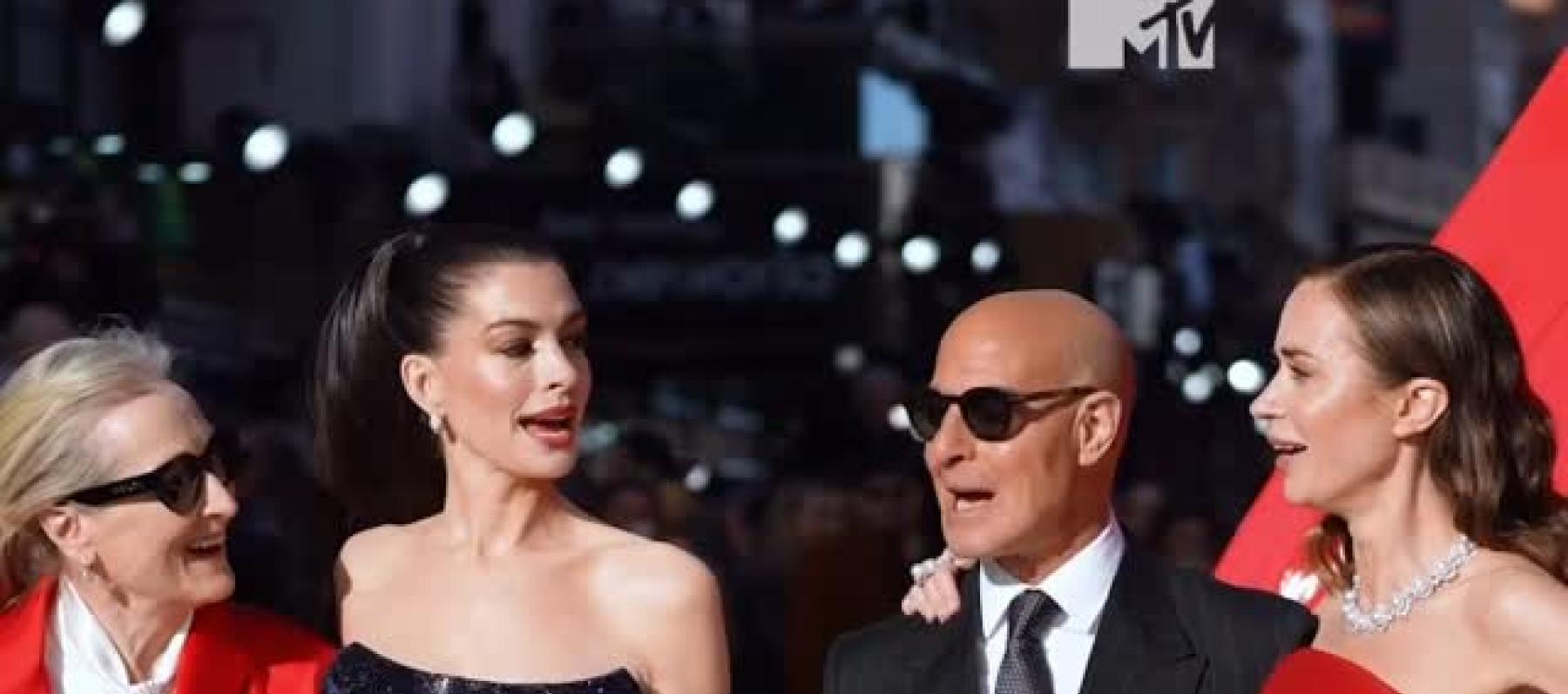 اطلالات آن هاثاواي وميريل ستريب واميلي بلانت في لندن 