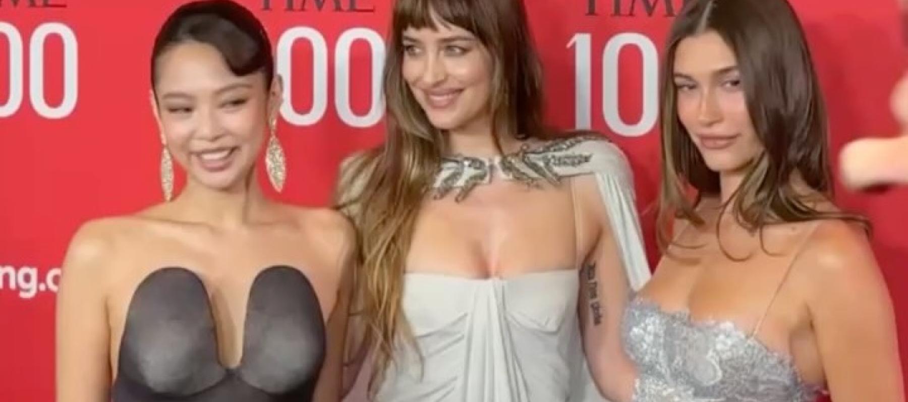 إطلالات النجمات في قمة Time 100 Summit 2026  