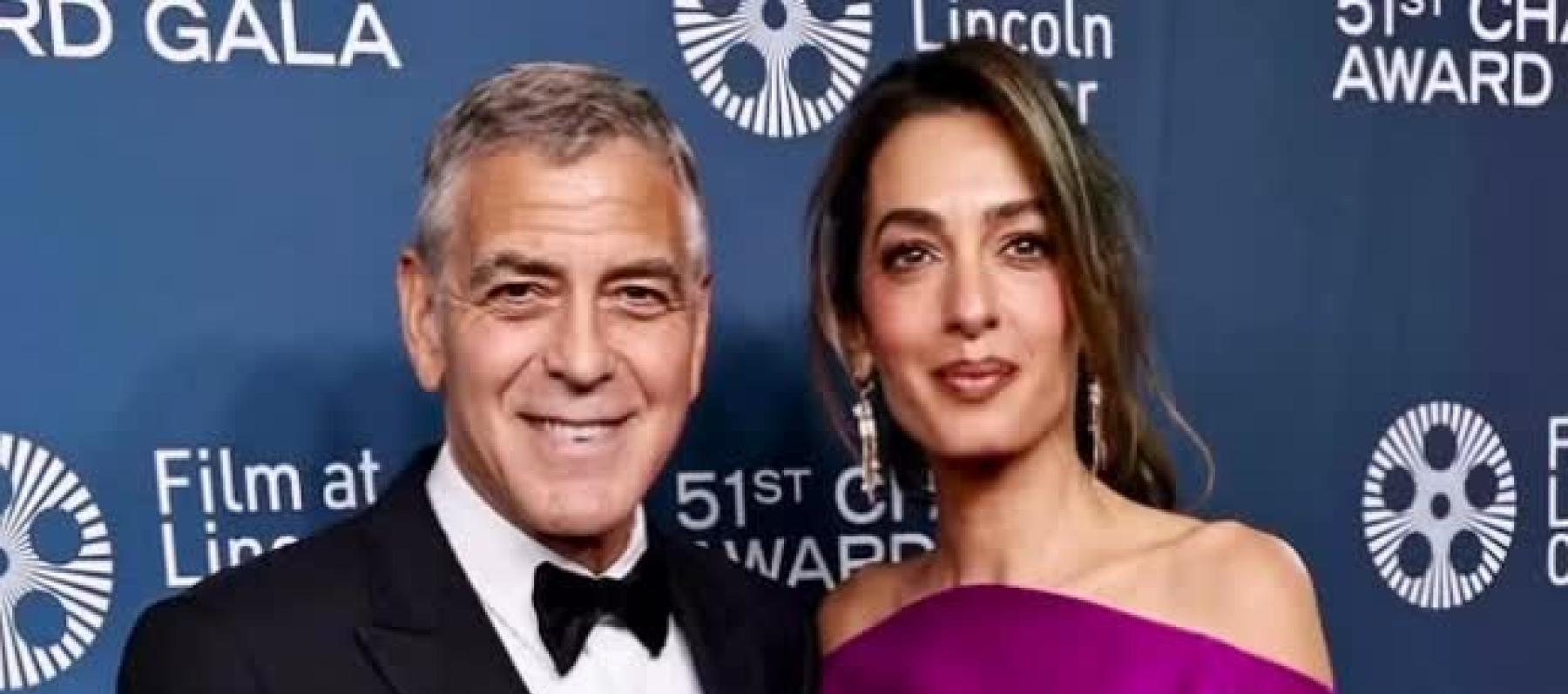 أمل كلوني بفستان بالنسياغا الميكرو الجريء ومجوهرات كارتييه