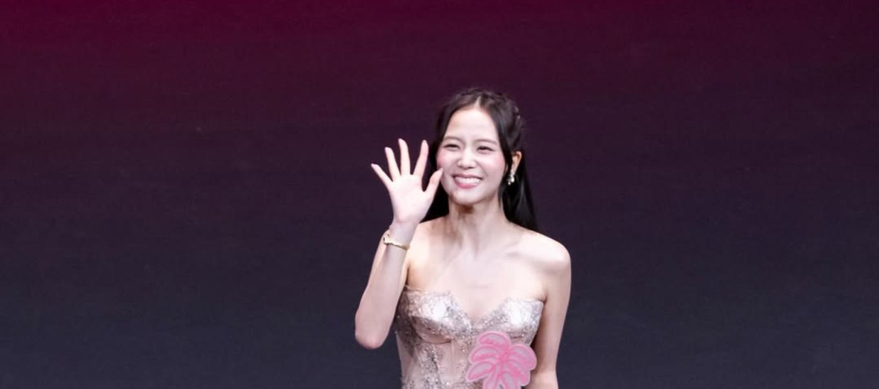 جيسو - صورة من حساب CANNESERIES  على انستقرام