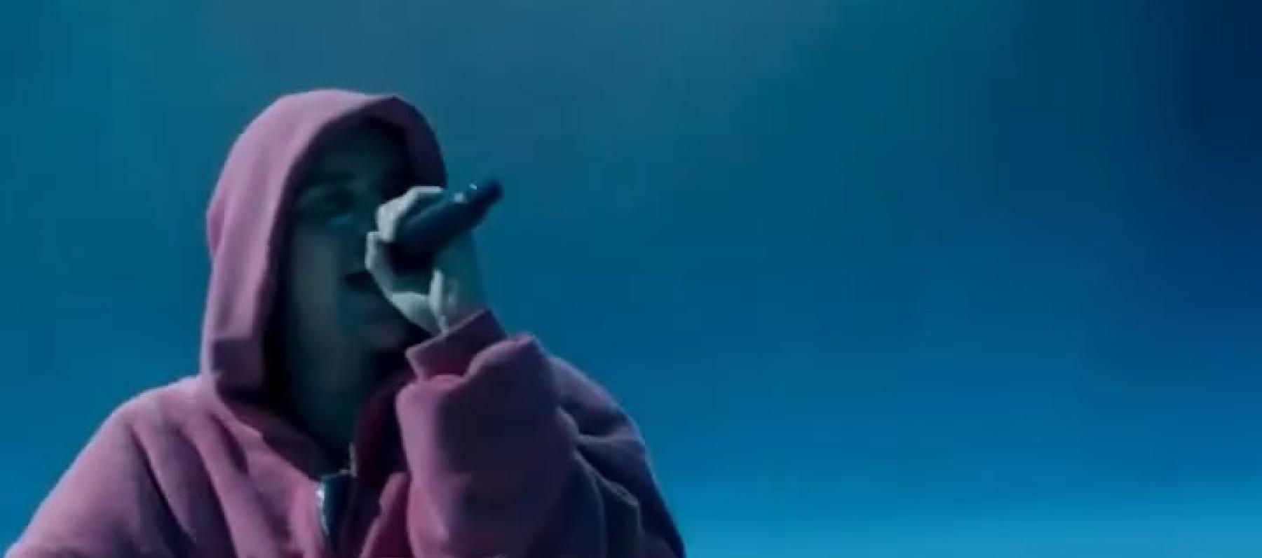 جاستن بيبر بتصميم Grills من الماس من Gabby Elan Jewelry