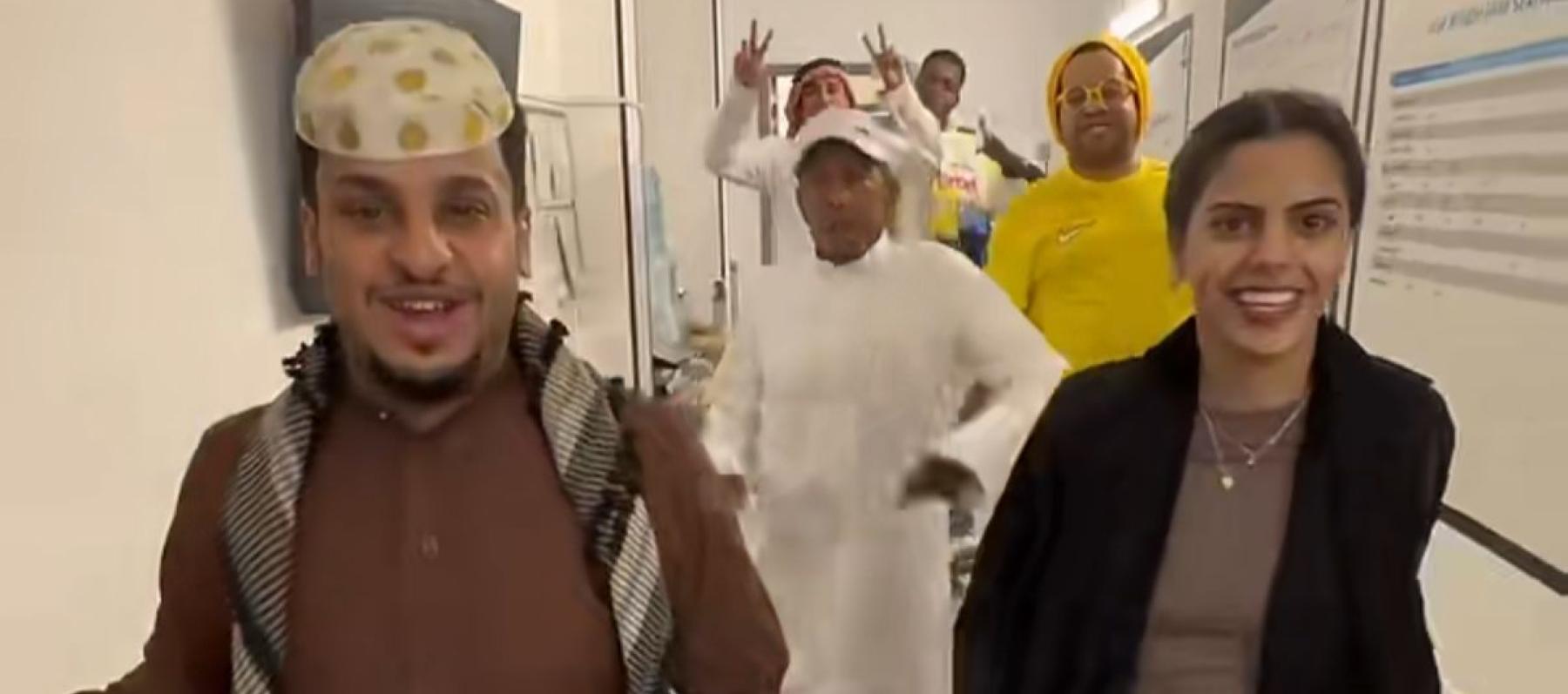 فيصل العيسى و طرفه الشريف - صورة معدلة  