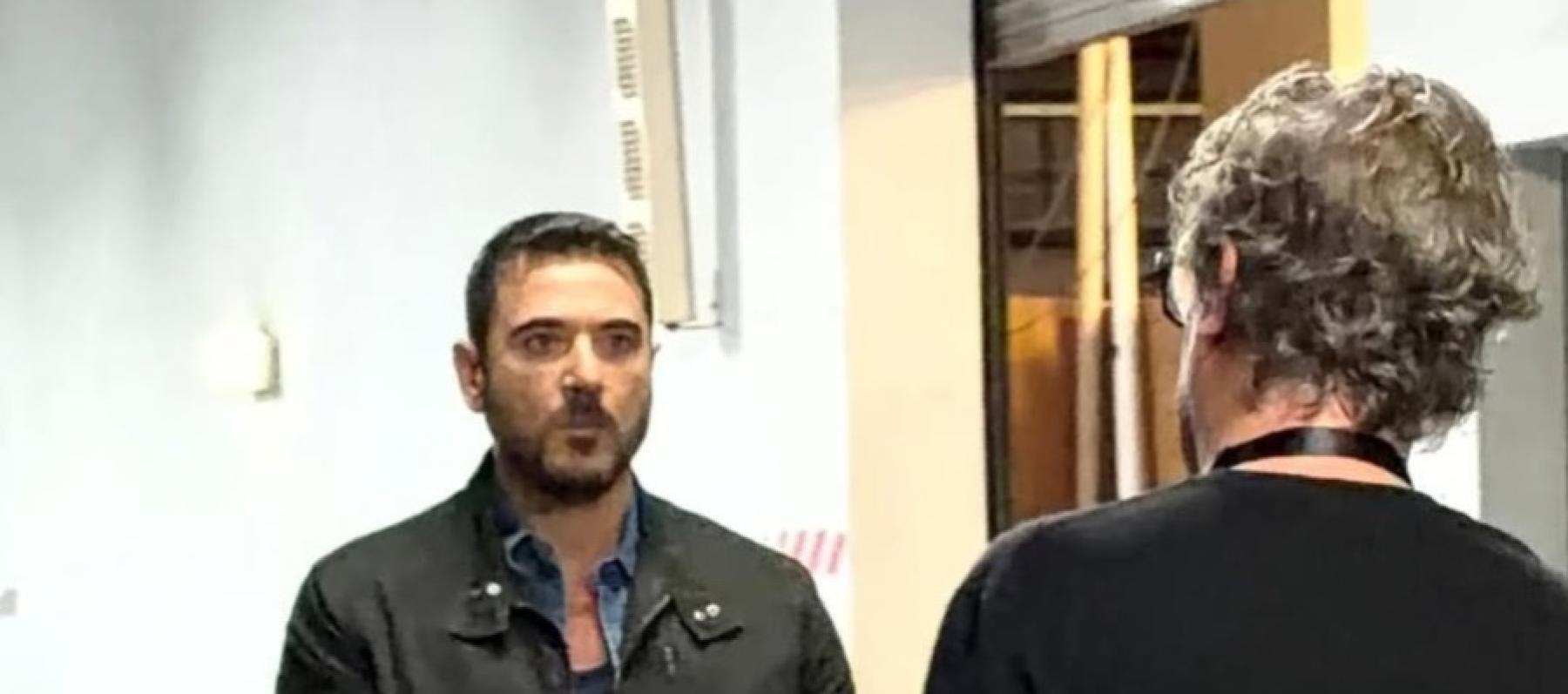 أحمد عز و ستيفن هوبكنز - صورة معدلة