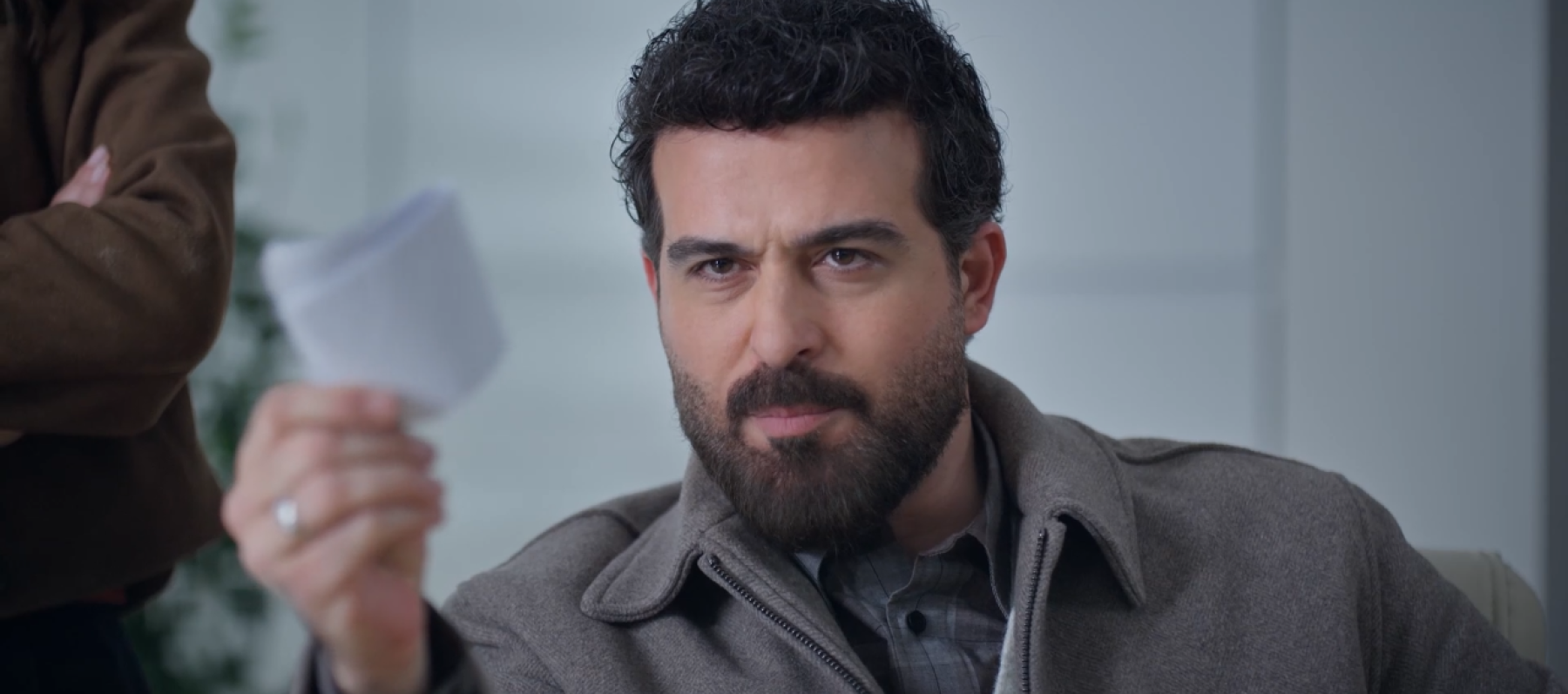 مسلسل ليل الحلقة 70 - مصدر الصورة شاهد