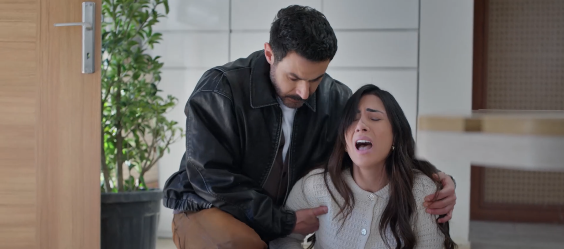 مسلسل ليل الحلقة 77 - مصدر الصورة شاهد