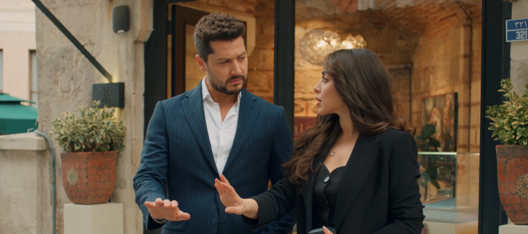 مسلسل حب على ورق الحلقة 5 - مصدر الصورة شاهد
