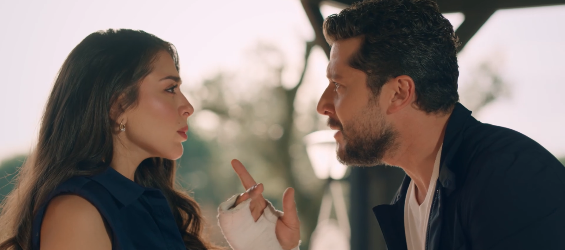 مسلسل حب على ورق الحلقة 21 - مصدر الصورة شاهد
